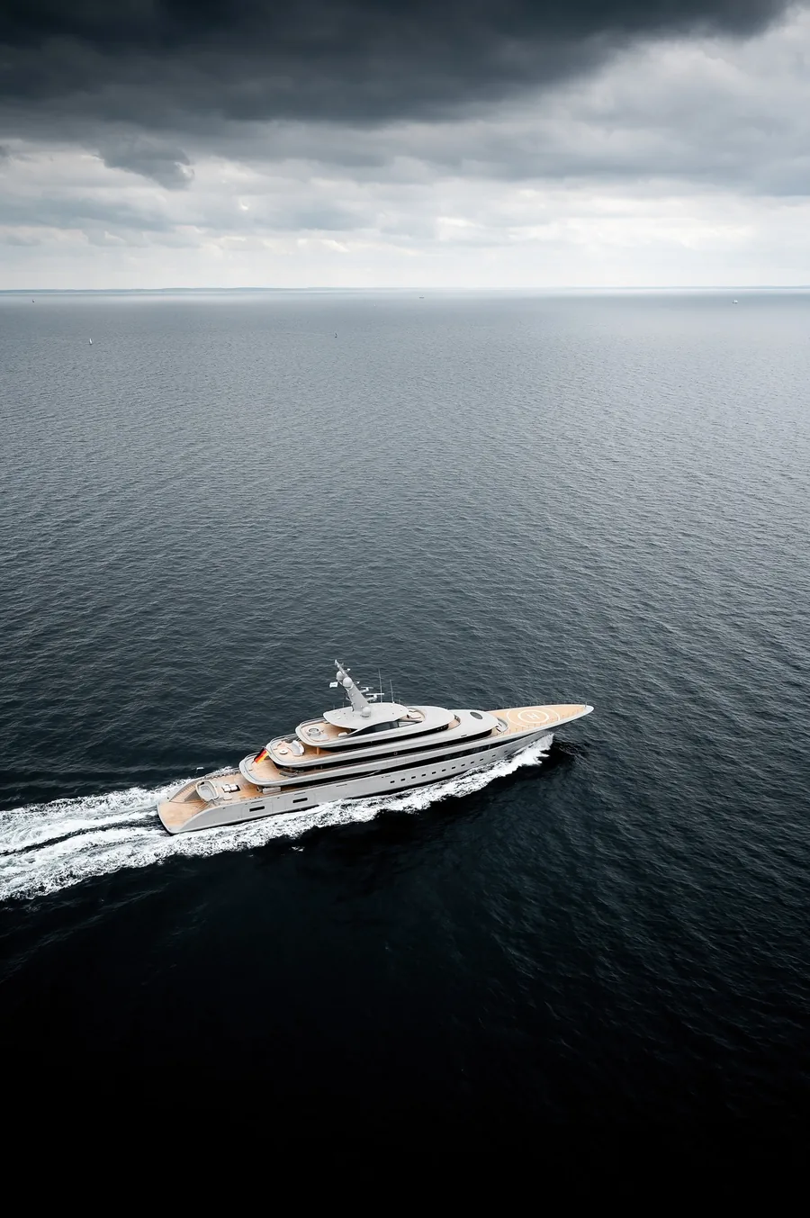 The superstructure and mast of the Lürssen yacht NIXIE close up